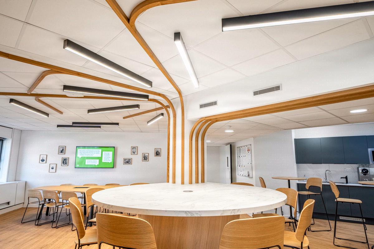 cafeteria - Ancestry - Paris - 2025