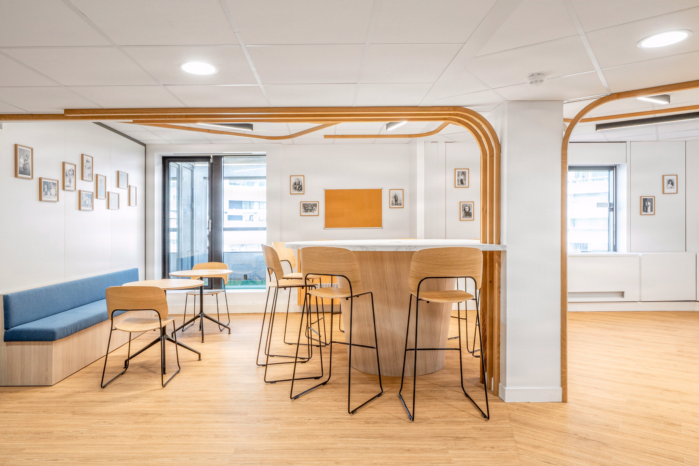 cafeteria - Ancestry - Paris - 2025