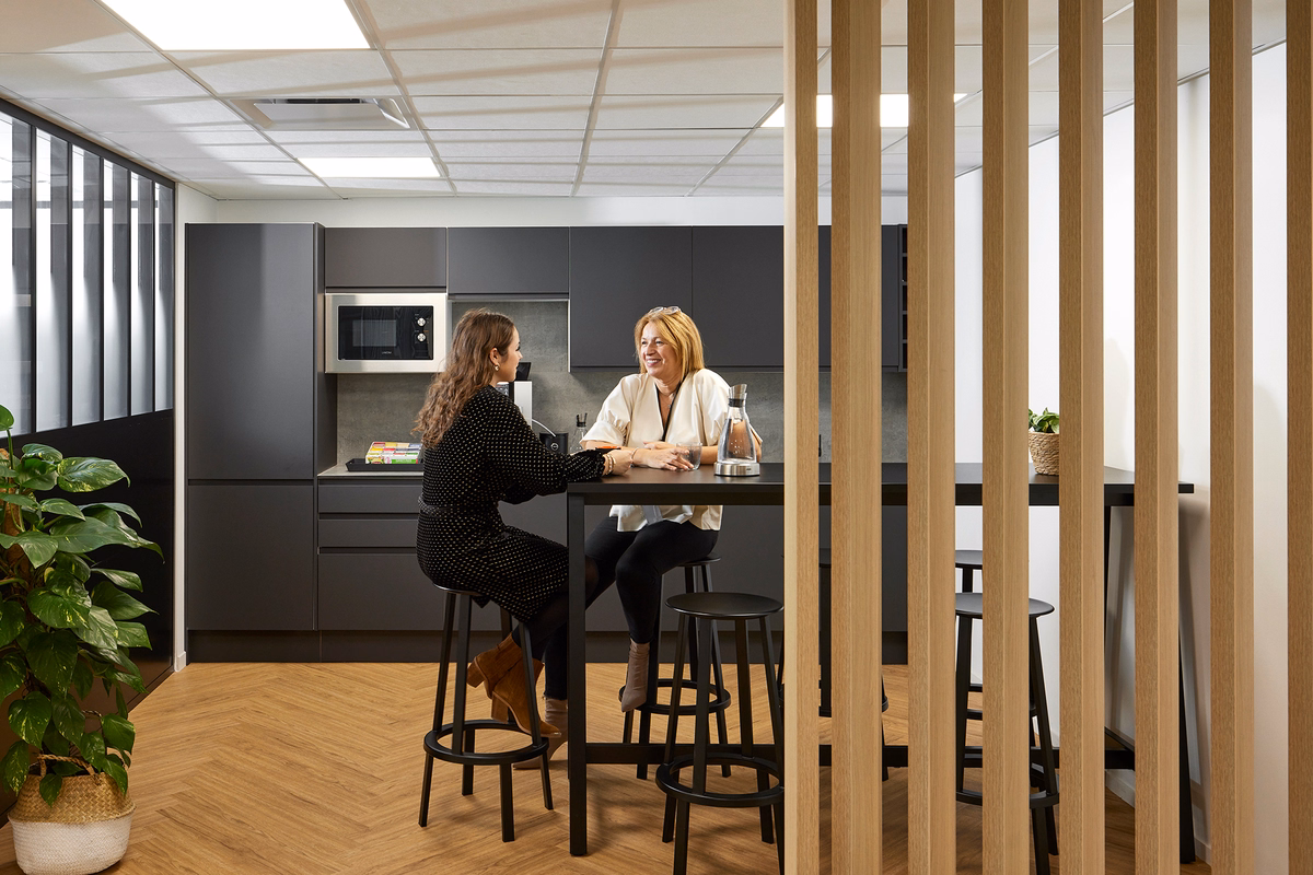 Sandvik s'installe a Paris La Defense