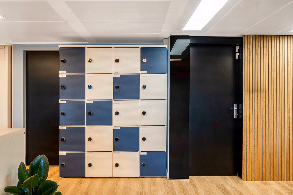 Flex office ou bureau attitré: quel mode de travail choisir?