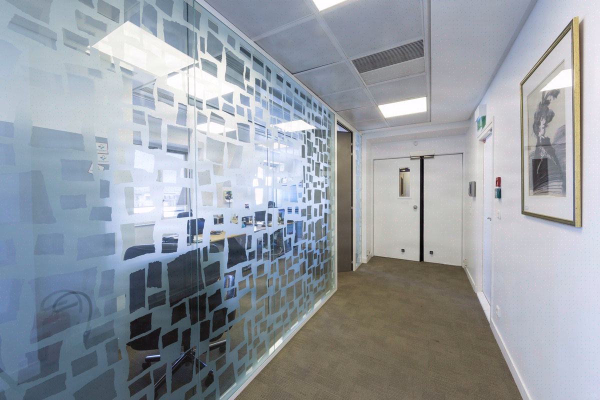 Design & build mono-contrat sur 12 lots, plateau hiérarchisé en 3 zones d'usage