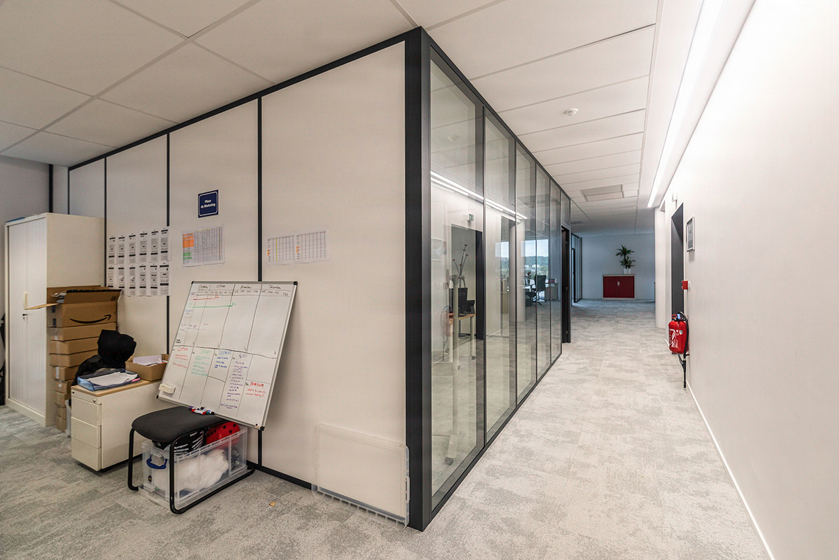 Sécurité incendie bureaux: mise aux normes et travaux clés en main — KYTOM