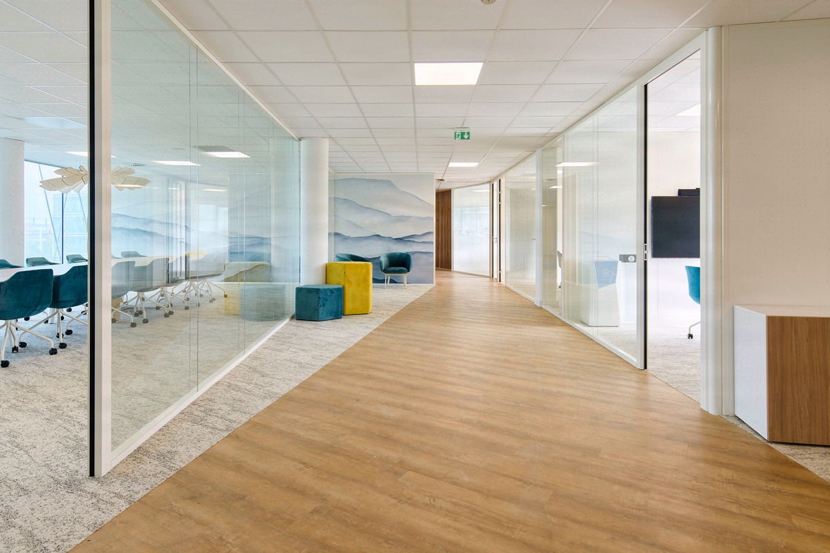 Barrière acoustique en plénum: sécuriser le DnT,A de vos bureaux fermés