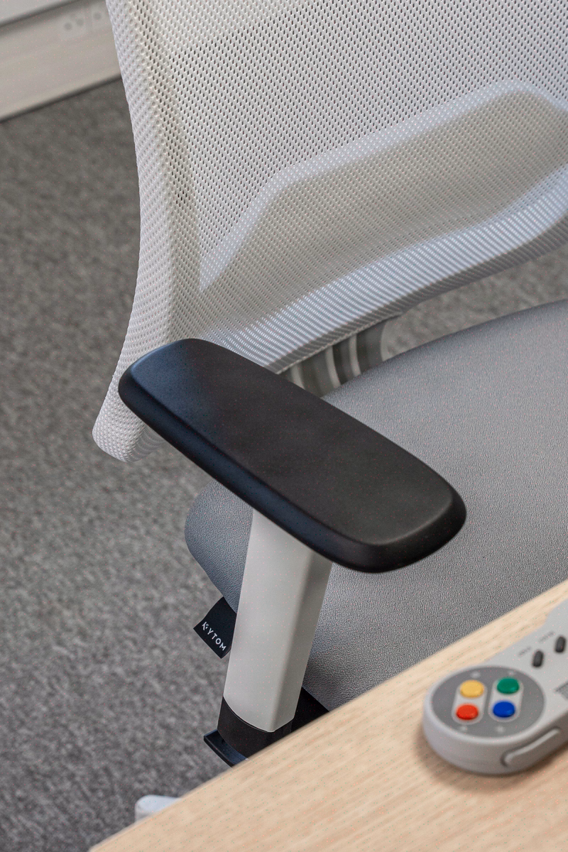 Professional ergonomic chairs: optimising health, posture and profitability