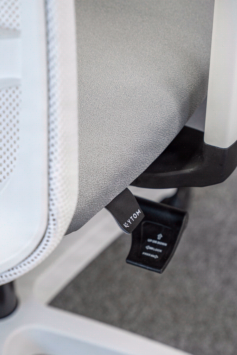Professional ergonomic chairs: optimising health, posture and profitability