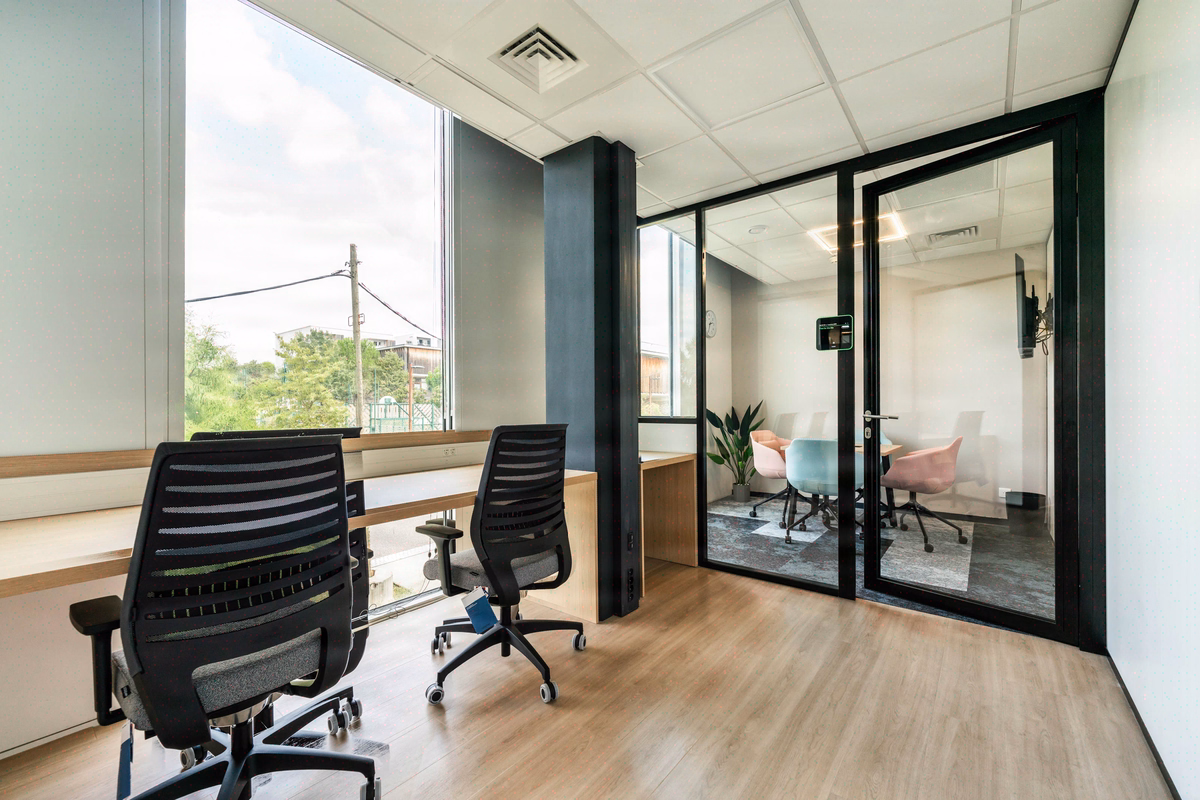 bureau-individuel - Keyence - Toulouse - 2024