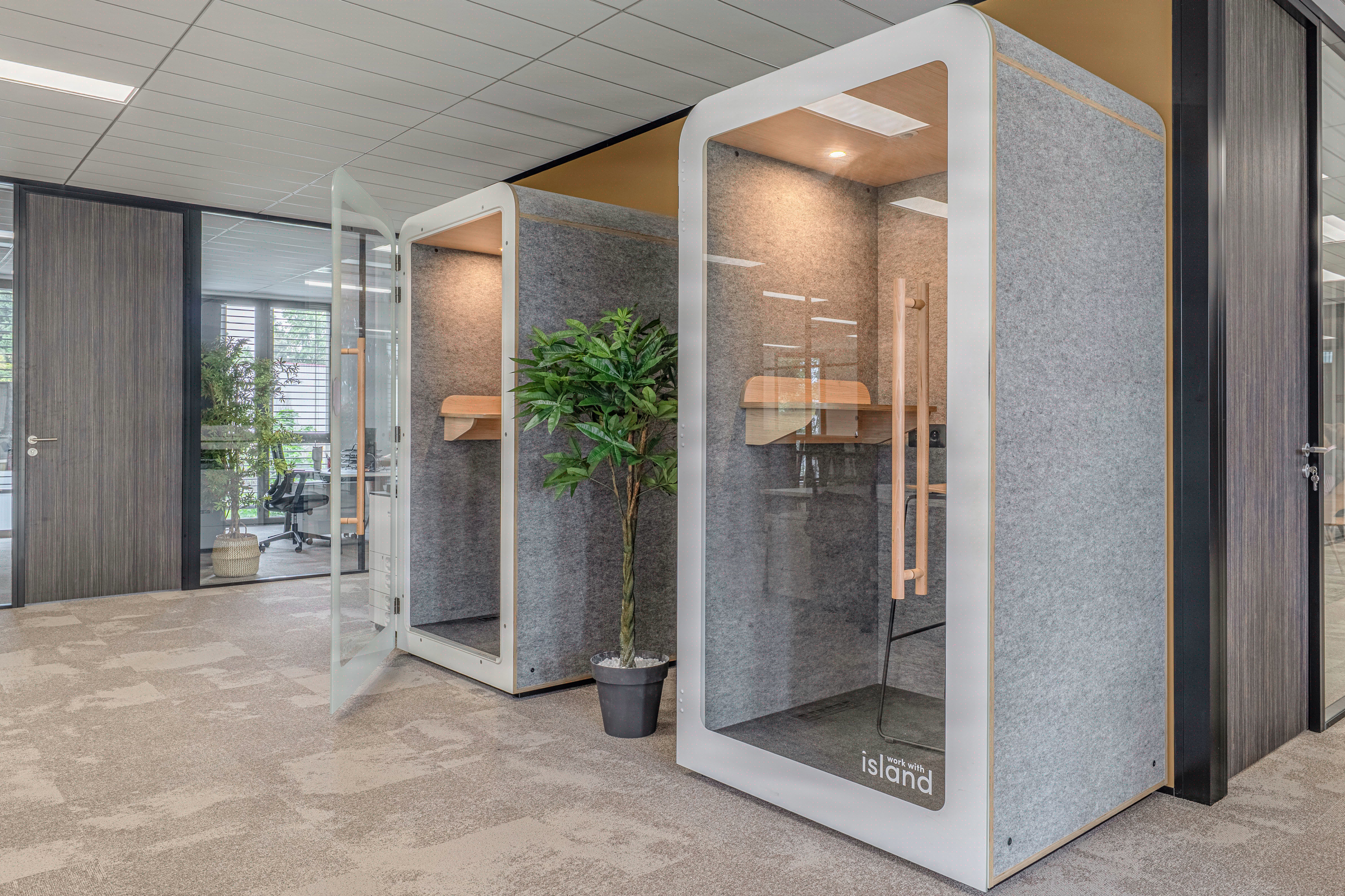 Phone box acoustiques en circulation bureaux Viqi Lyon
