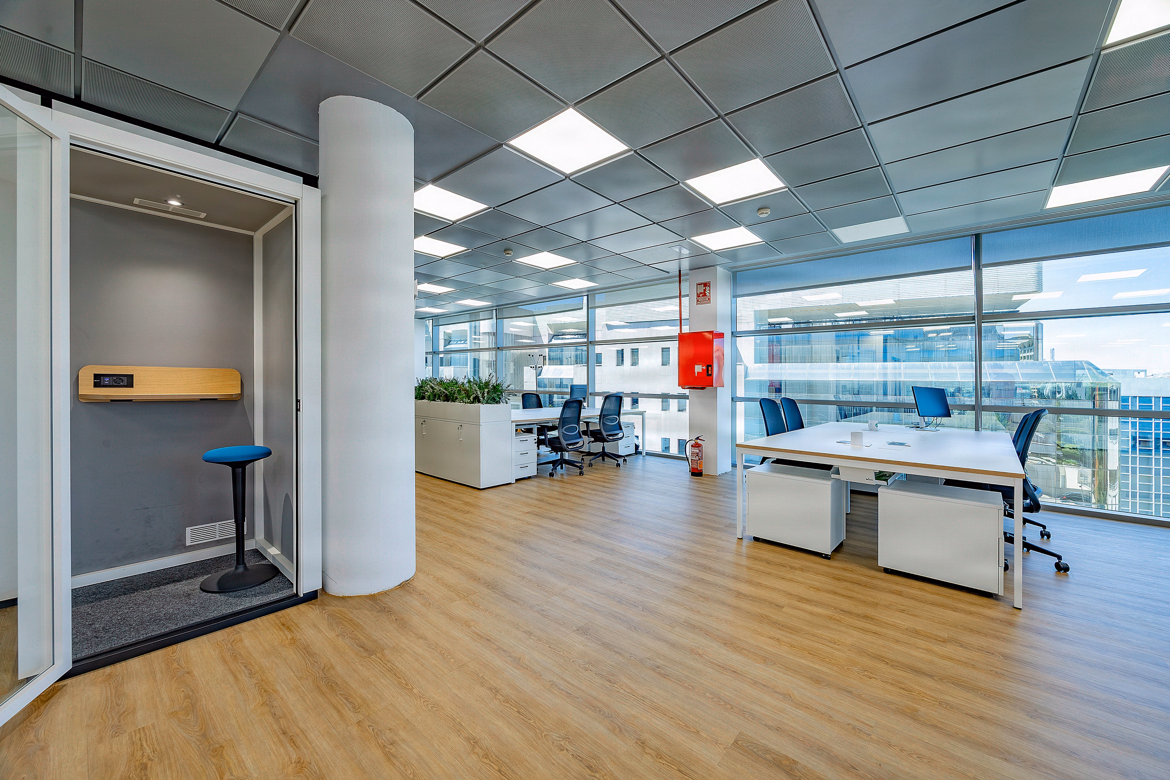 open-space - Astek Madrid - France - 2026