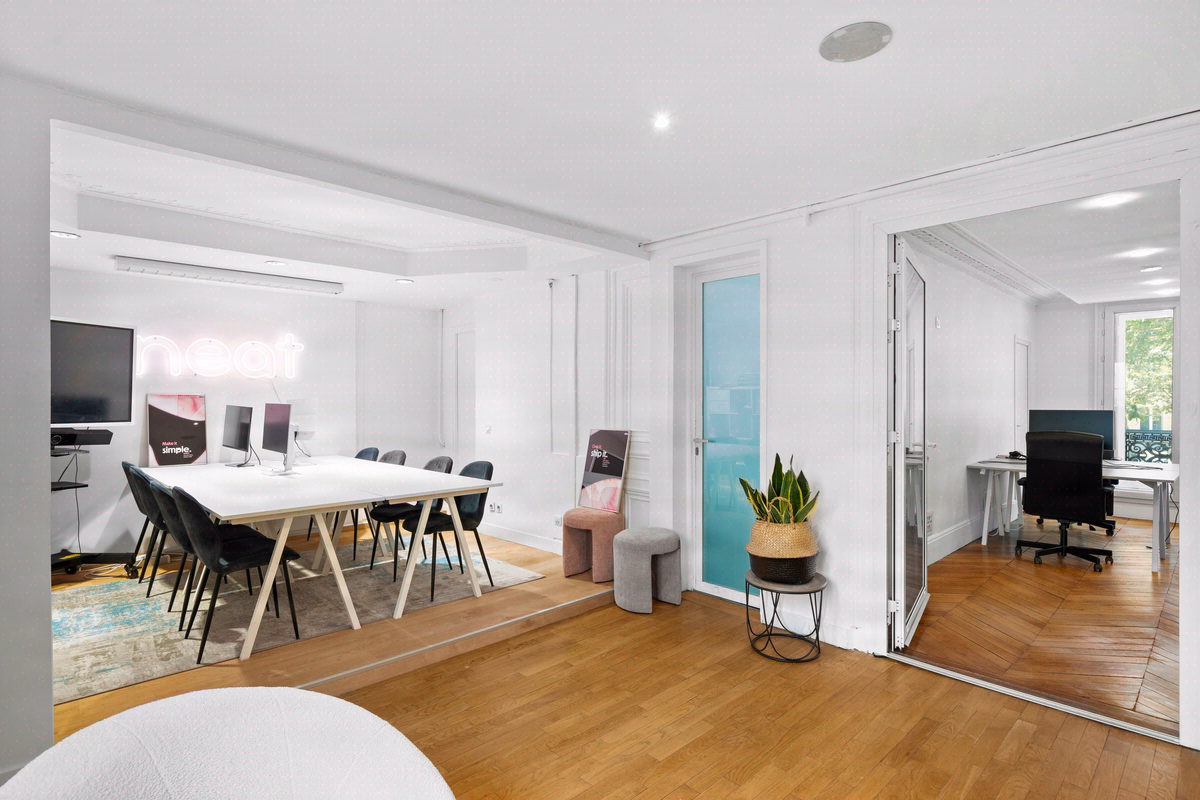 Space planning, réseau et mobilier orchestrés en quatre semaines